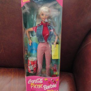 COCA COLA PICNIC BARBIE